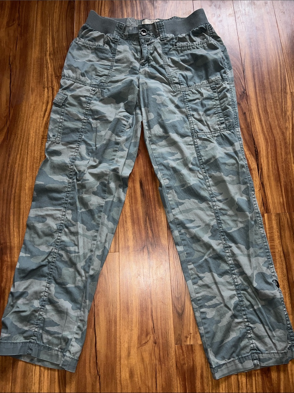 Sonoma Camo Cargo Pants Straight Size 8